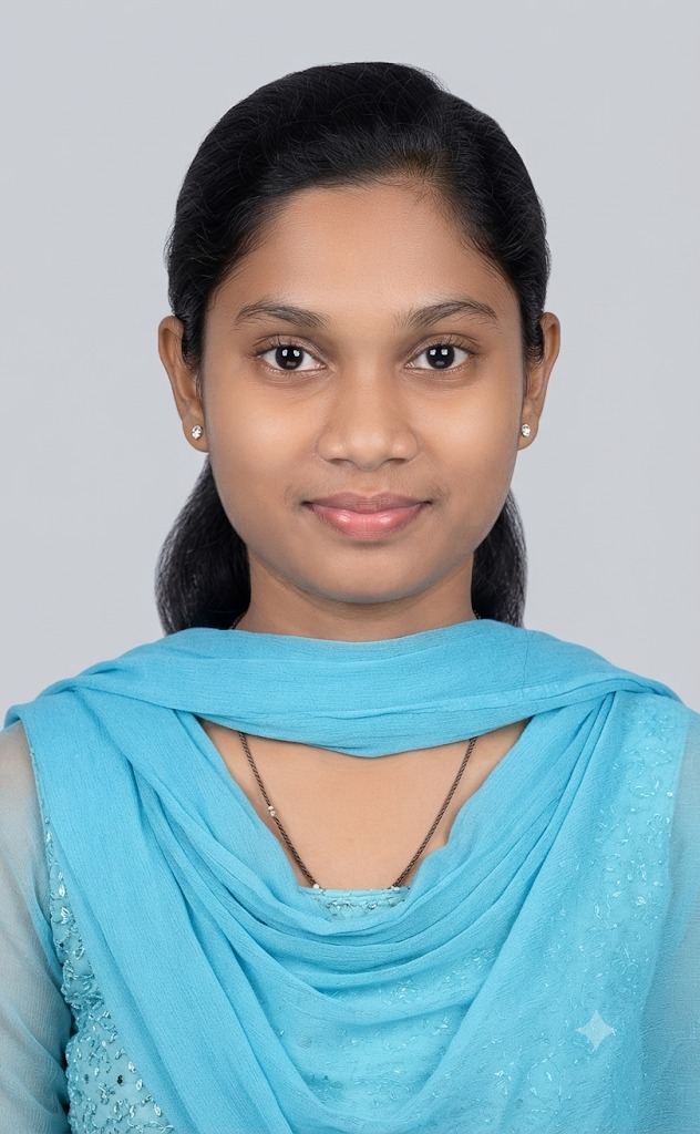 Aarti - Full time Cleaner in Bandra West in Mumbai